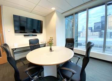 107 m² Conference space in Toronto, WaterPark Place (M5J 2N8) - 10 | MatchOffice