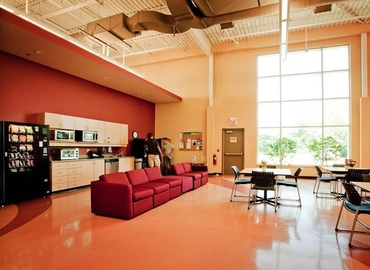 Virtual office space in Barrie, ON, 92 Caplan Avenue (L4N 0Z7) - 4 | MatchOffice