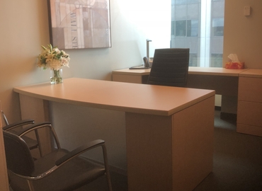 Virtual office in Toronto, 2 Bloor Street East (M4W 1A8) - 9 | MatchOffice.com