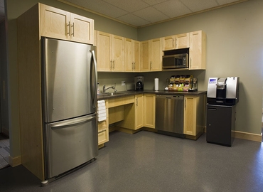 Virtual office in Toronto, 2 Bloor Street East (M4W 1A8) - 12 | MatchOffice.com