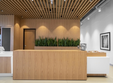 100 m² Business park in Toronto, 34 Minowan Miikan Lane  (M6J 0G3) - 1 | MatchOffice.com