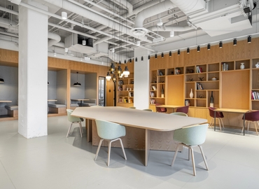 100 m² Serviced office in Toronto, 34 Minowan Miikan Lane  (M6J 0G3) - 10 | MatchOffice.com