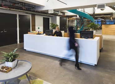 100 m² Conference room in Toronto, 180 John Street (M5T 1X5) - 3 | MatchOffice.com