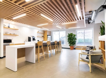 100 m² Shared workspace  in Toronto, 99 Yorkville Avenue (M5R 3K5) - 4 | MatchOffice