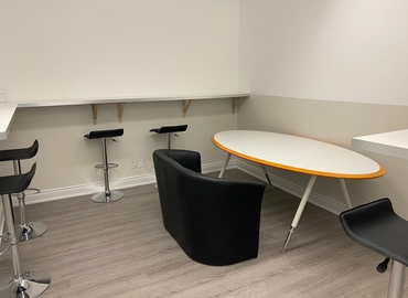 50 m² Flexible office for rent in Toronto, Yorkville, M5R 2A5  - 9 | MatchOffice