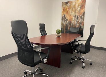 50 m² Commercial office up for rent in Toronto, Yorkville, M5R 2A5  - 10 | MatchOffice