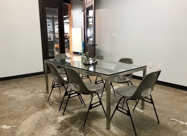 9500 m² Shared workspace  in Toronto, Niagara Street 229 (M6J 2L5) - 5 | MatchOffice.com