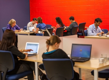 9500 m² Co-working  in Toronto, Niagara Street 229 (M6J 2L5) - 8 | MatchOffice.com