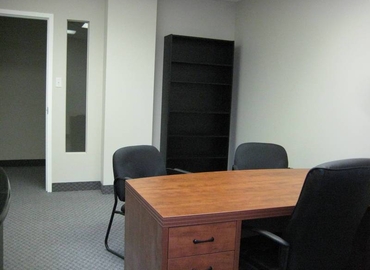 Virtual address in Montreal, QC, 410 St-Nicolas (H2Y 2P5) - 2 | MatchOffice