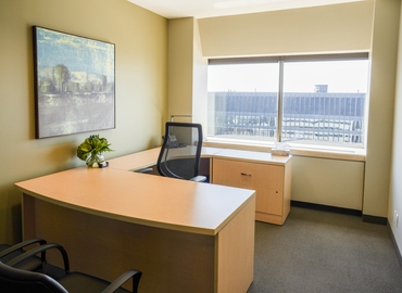 Virtual office space in Toronto, First Canadian Place (M5X 1C7) - 4 | MatchOffice