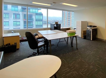 4500 m² Business park in Richmond Hill, ON, 9225 Leslie Street (L4B 3H6) - 10 | MatchOffice