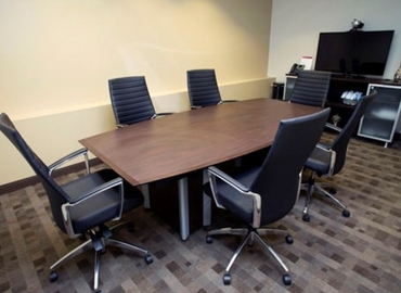 10 m² Business park in Brampton, ON, 2 County Court Blvd. (L6W 3W8) - 10 | MatchOffice.com