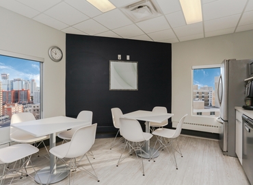 30 m² Meeting room in Edmonton, AB, 10050 - 112th Street (T5K 2J1) - 9 | MatchOffice.com