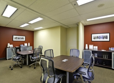 100 m² Conference room in Montreal, QC, 2001 University Street (H3A 1T9) - 4 | MatchOffice.com