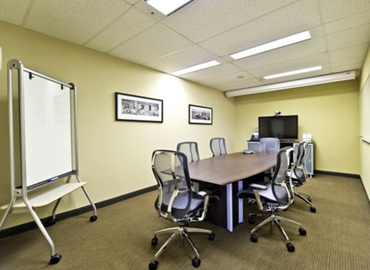 800 m² Business center in Oakville, ON, 2010 Winston Park Drive (L6H 5R7) - 4 | MatchOffice.com