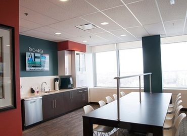 50 m² Business space in Toronto, 2 St. Clair Avenue West (M4V 1L5) - 10 | MatchOffice.com