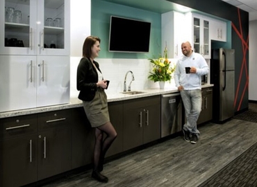 100 m² Meeting room in Montreal, QC, 3055 Saint-Martin Ouest (H7T 3C2) - 5 | MatchOffice.com