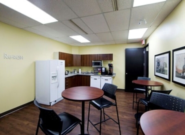 50 m² Coworking  in Burlington, ON, 4145 North Service Road (L7L 6A3) - 9 | MatchOffice