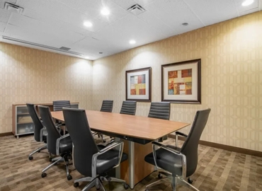 50 m² Business center in Toronto, 439 University Avenue (M5G 1Y8) - 2 | MatchOffice.com