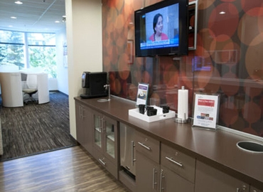 100 m² Meeting room in Calgary, AB, 600 Crowfoot Crescent N.W. (T3G 0B4) - 5 | MatchOffice