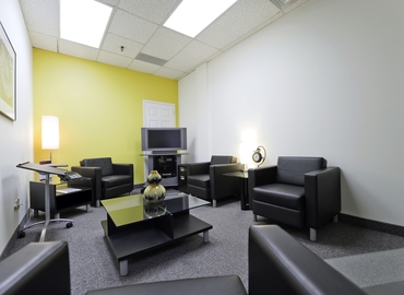 100 m² Conference hall in Oakville, ON, 1155 North Service Road West (L6M 3E3) - 3 | MatchOffice.com