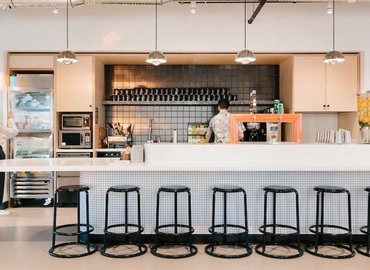 150 m² Shared workspace  in Vancouver, BC, Southwest Marine Drive 450 (V5X 4V2) - 11 | MatchOffice.com