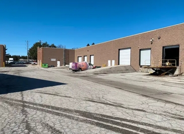 7100 m² Business center in Toronto, 110 Claireport Crescent (M9W 6P3) - 3 | MatchOffice