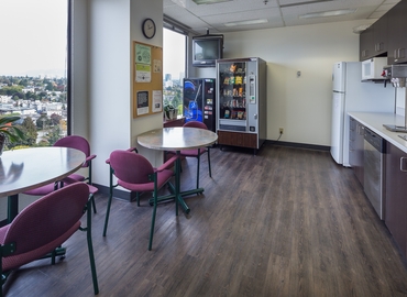 300 m² Business space in Vancouver, BC, 1100 – 1200 West 73rd Avenue (V6P 6G5) - 3 | MatchOffice