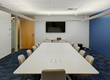 50 m² Serviced office in Edmonton, AB, Manulife Place (T5J 3S4) - 2 | MatchOffice