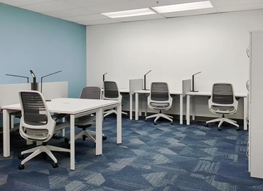 50 m² Business space in Edmonton, AB, Manulife Place (T5J 3S4) - 0 | MatchOffice.com