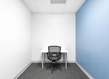 100 m² Business park in Toronto, 125 Commerce Valley Dr W (L3T 7W4) - 4 | MatchOffice