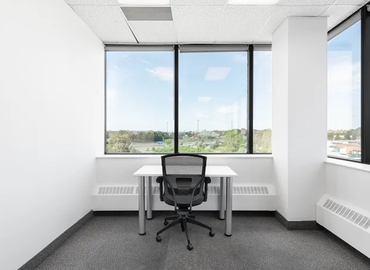 100 m² Serviced office in Toronto, 125 Commerce Valley Dr W (L3T 7W4) - 3 | MatchOffice