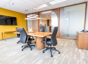 200 m² Serviced office in Etobicoke, ON, 405 The West Mall (M9C 5J1) - 2 | MatchOffice