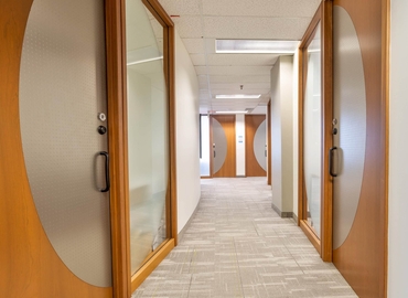 200 m² Business space in Burlington, ON, 5500 North Service Road (L7L 6W6) - 11 | MatchOffice