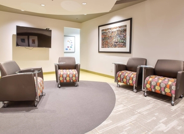 100 m² Convention center in Etobicoke, ON, 405 The West Mall (M9C 5J1) - 6 | MatchOffice