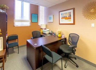 200 m² Serviced office in Etobicoke, ON, 405 The West Mall (M9C 5J1) - 1 | MatchOffice.com