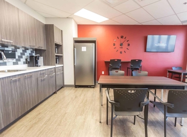 100 m² Convention center in Mississauga, ON, 6660 Kennedy Road (L5T 2M9) - 13 | MatchOffice.com