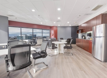 200 m² Business space in Mississauga, ON, 2000 Argentia Road (L5N 1V9) - 10 | MatchOffice.com