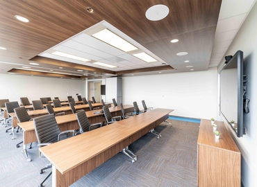 200 m² Convention center in Mississauga, ON, 5060 Spectrum Way (L4W 5N5) - 3 | MatchOffice.com