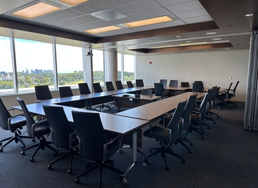 200 m² Conference space in Mississauga, ON, 5060 Spectrum Way (L4W 5N5) - 1 | MatchOffice.com