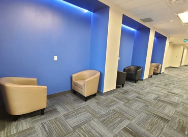 200 m² Business space in Mississauga, ON, 6733 Mississauga Road (L5N 6J5) - 2 | MatchOffice