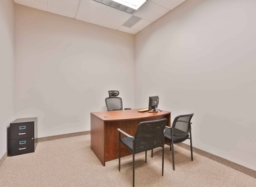 100 m² Convention center in Oakville, ON, 1300 Cornwall Road (L6J 7W5) - 10 | MatchOffice