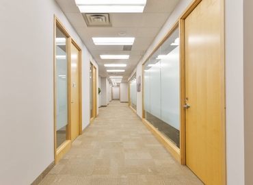 200 m² Serviced office in Oakville, ON, 1300 Cornwall Road (L6J 7W5) - 7 | MatchOffice