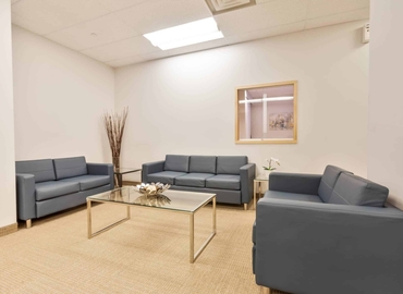 100 m² Conference hall in Oakville, ON, 231 Oak Park Blvd. (L6H 7S8) - 1 | MatchOffice