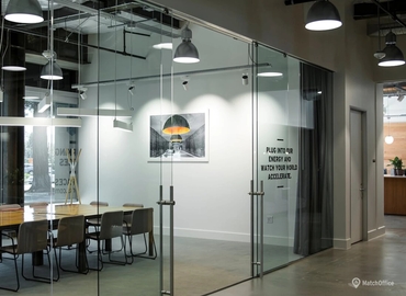 50 m² Shared workspace  in Montreal, QC, 5455 De Gaspe Ave (H2T 3B3) - 9 | MatchOffice.com