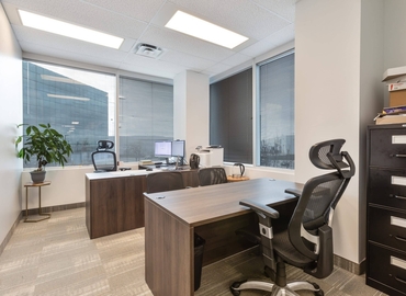 100 m² Conference center in Oakville, ON, 2020 Winston Park Dr. (L6H 6X7) - 7 | MatchOffice