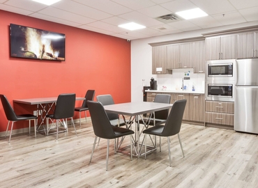 10 m² Convention center in Oakville, ON, 1075 North Service Rd. (L6M 2G2) - 10 | MatchOffice