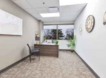 200 m² Business center in Oakville, ON, 1075 North Service Rd. (L6M 2G2) - 0 | MatchOffice