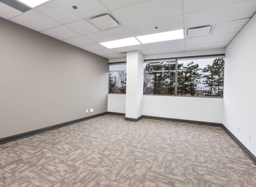 200 m² Business park in Oakville, ON, 1075 North Service Rd. (L6M 2G2) - 6 | MatchOffice.com