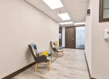 200 m² Business center in Oakville, ON, 1075 North Service Rd. (L6M 2G2) - 15 | MatchOffice.com